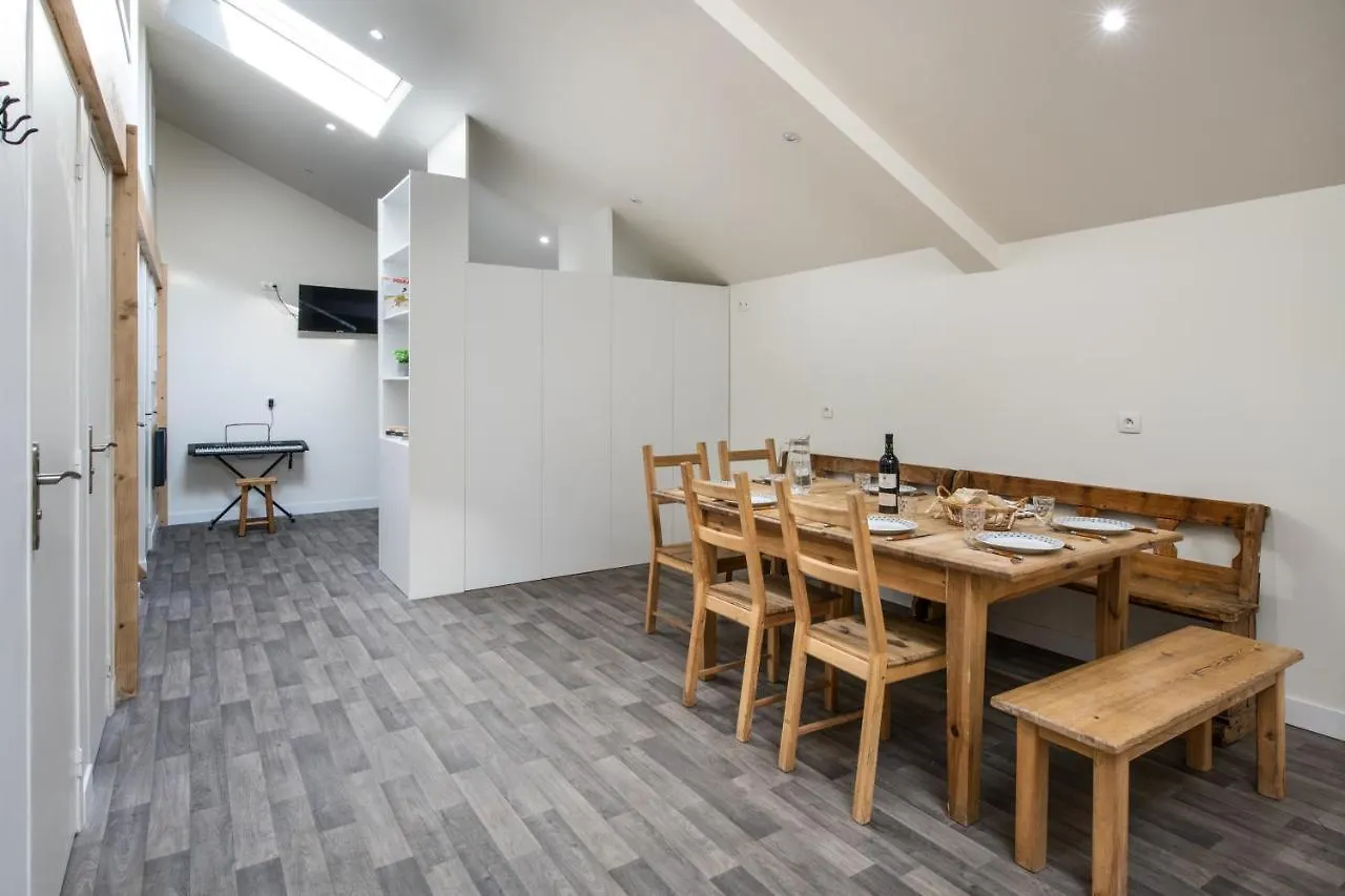 L'Epinette - Gite De Groupe Et Salle De Reception Allevard 0*,